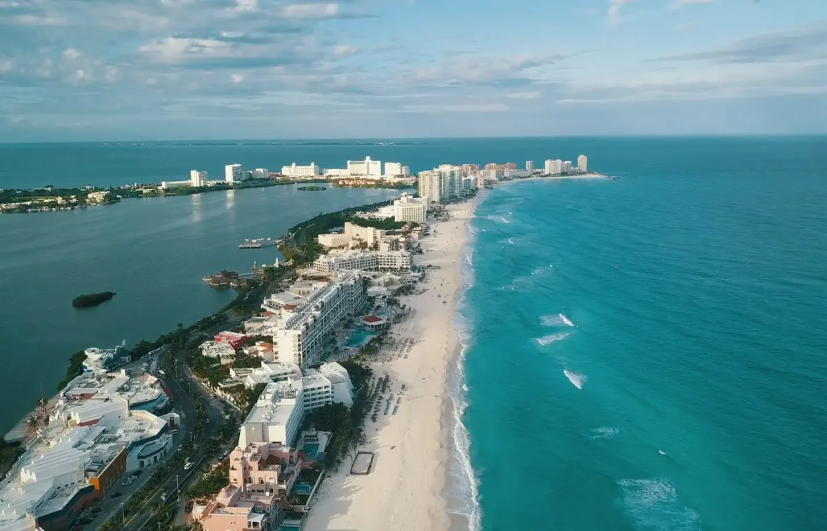 Guía para viajar a Cancún: cuándo ir, dónde dormir y qué hacer